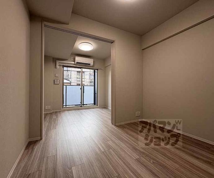 【エステムコート京都二条】間取