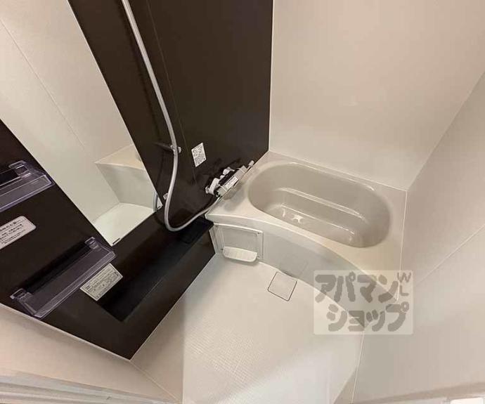 【エステムコート京都二条】間取