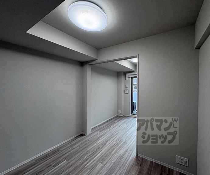 【エステムコート京都二条】間取