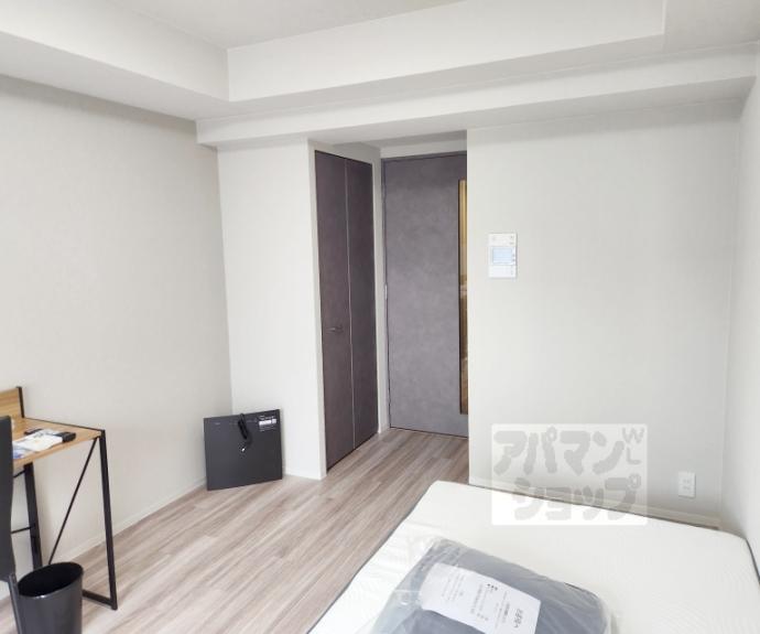 【エステムコート京都二条】間取