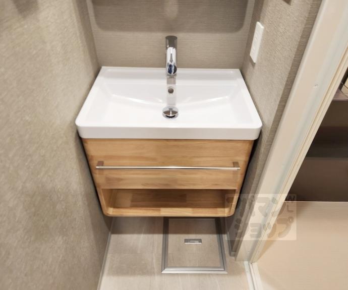 【エステムコート京都二条】間取