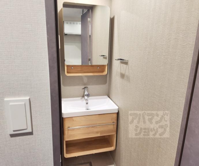 【エステムコート京都二条】間取