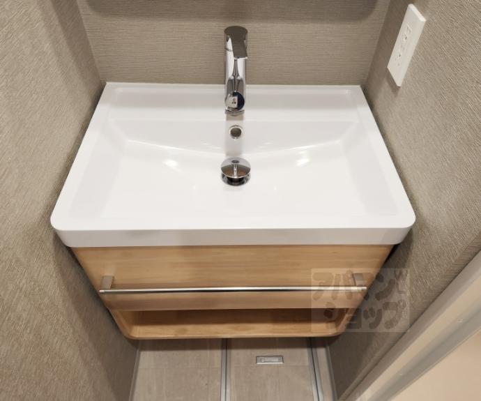 【エステムコート京都二条】間取