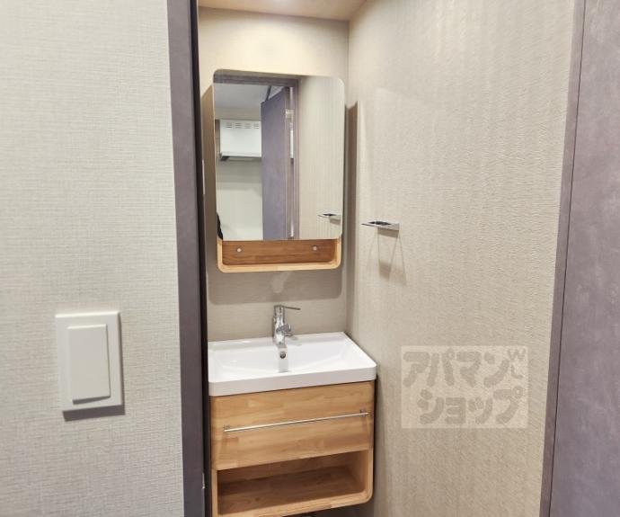 【エステムコート京都二条】間取