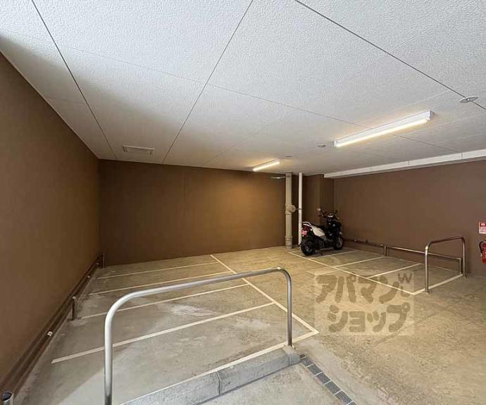 【エステムコート京都二条】間取