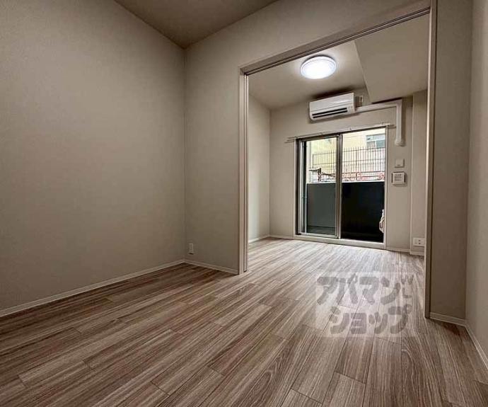 【エステムコート京都二条】間取