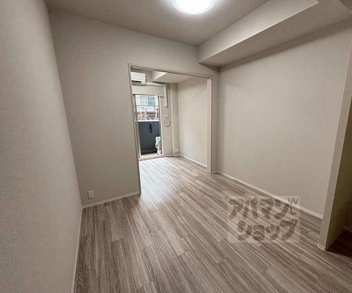 【エステムコート京都二条】間取