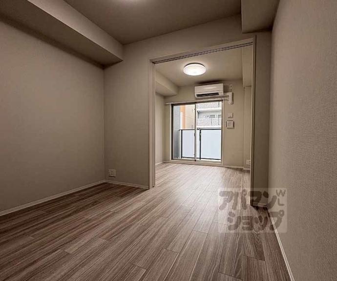 【エステムコート京都二条】間取