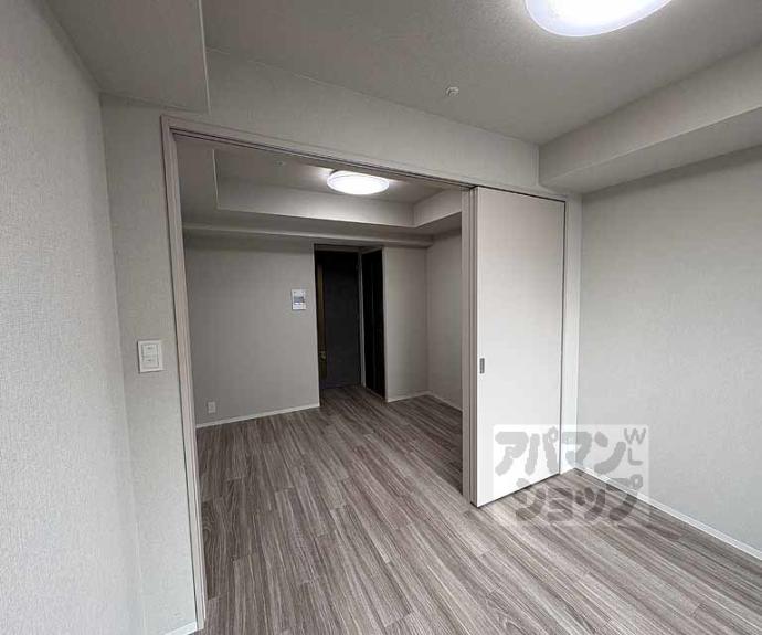 【エステムコート京都二条】間取