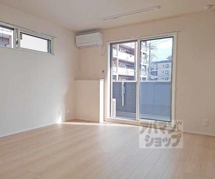 【ラフィーネ丹波橋】間取