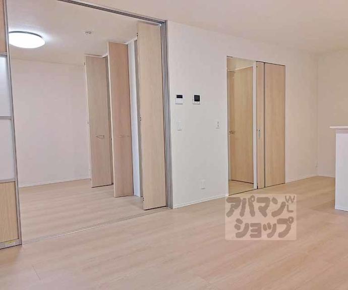 【ラフィーネ丹波橋】間取