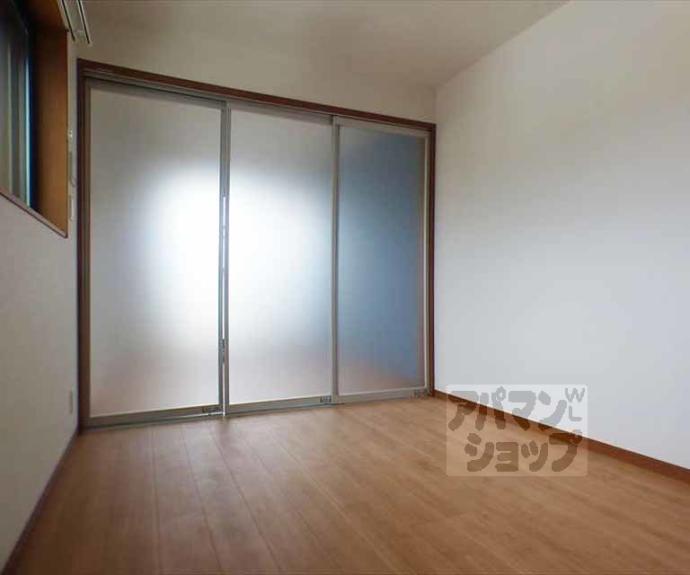 【ルミエール二条鴨川】間取