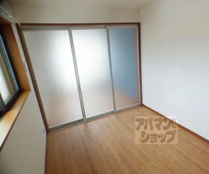 【ルミエール二条鴨川】間取