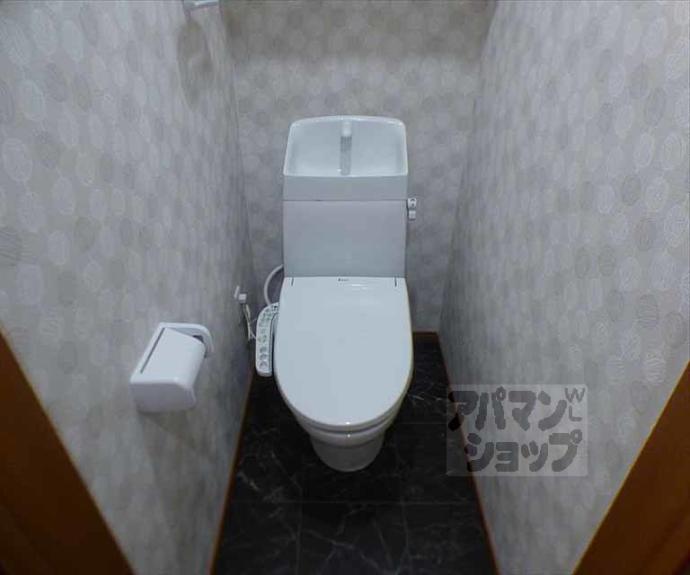 【ルミエール二条鴨川】間取