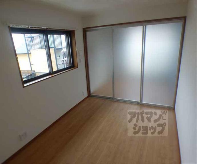 【ルミエール二条鴨川】間取