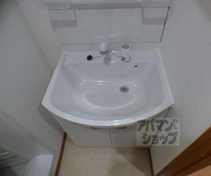 【ルミエール二条鴨川】間取