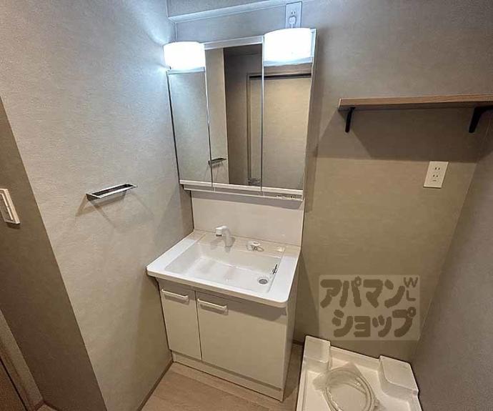 【Ｈａｌｅ　Ｌｕａｎａ東山】間取