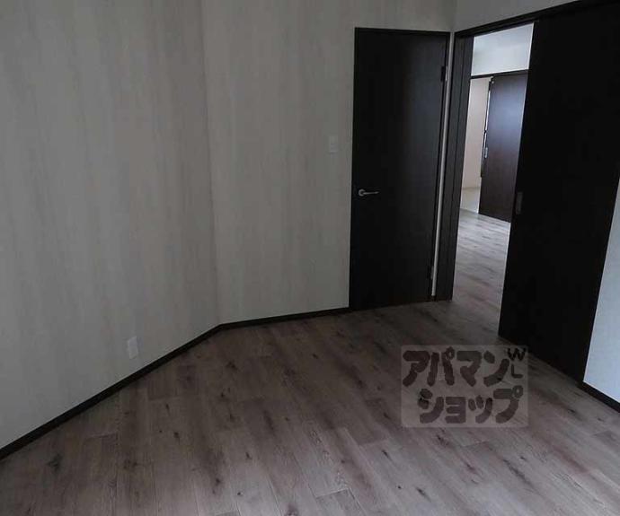 【京都グランデ二条駅南】間取