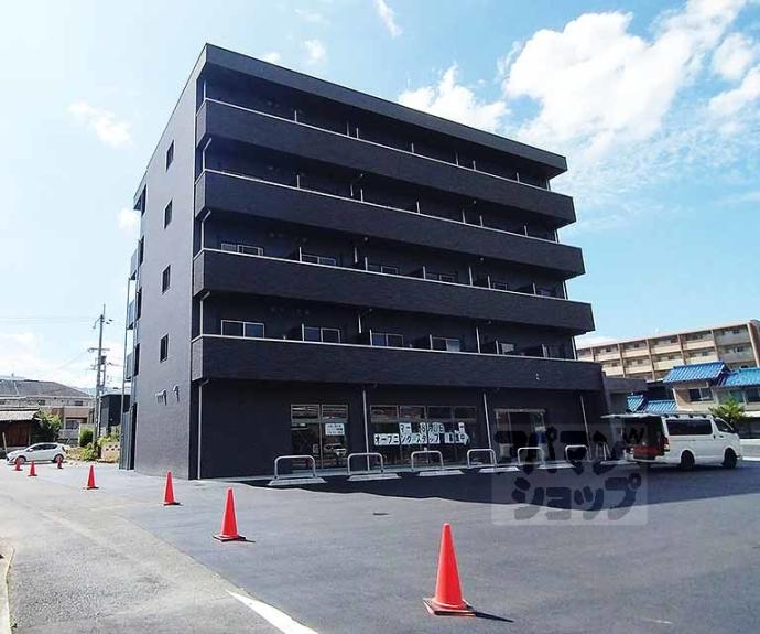 【セントポーリア石山】間取