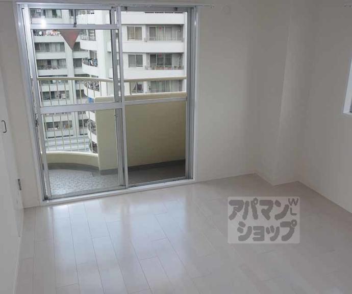 【シャリマー西高瀬】間取