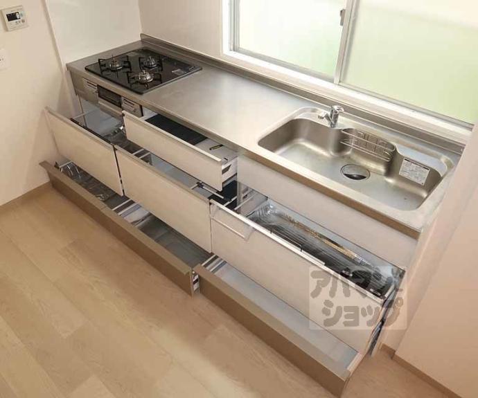 【シャリマー西高瀬】