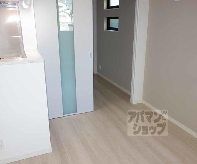 【R-SMART椥辻】間取