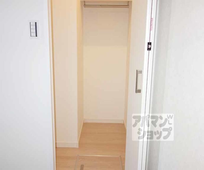 【R-SMART椥辻】間取