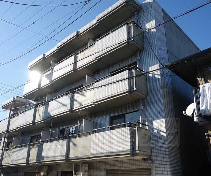 【メゾンドイッセイ東寺】間取