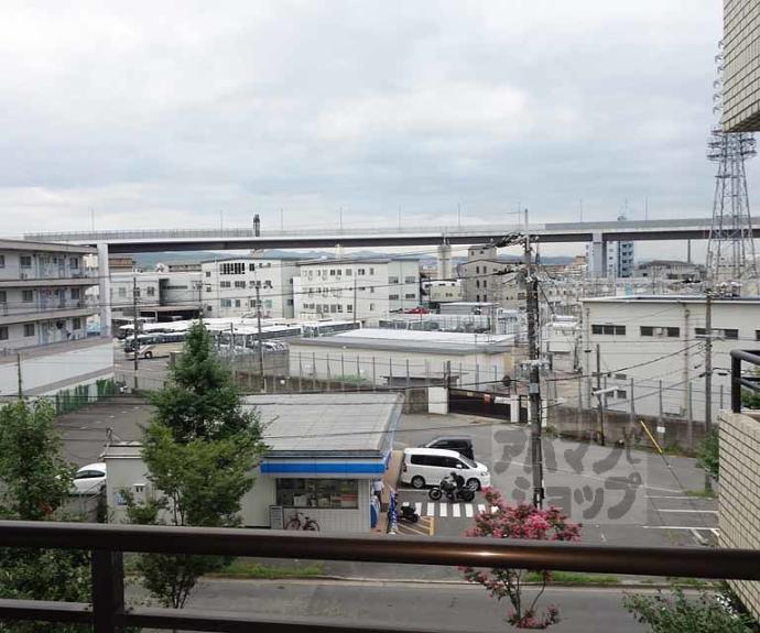 【東和ハイツ本館】間取