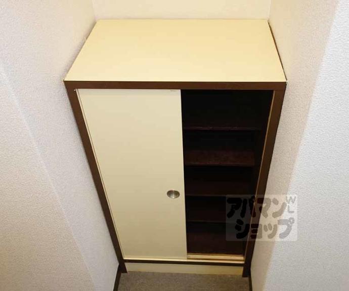 【東和ハイツ本館】間取