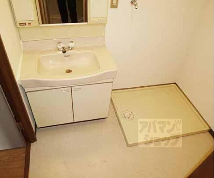 【レトロマンションⅣ】