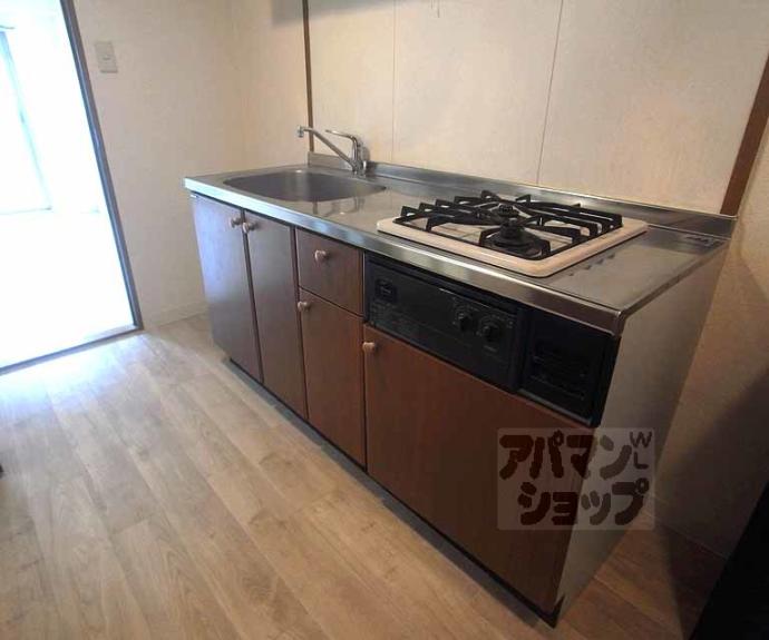 【シャイン東山】間取