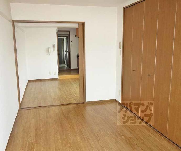 【シャイン東山】間取