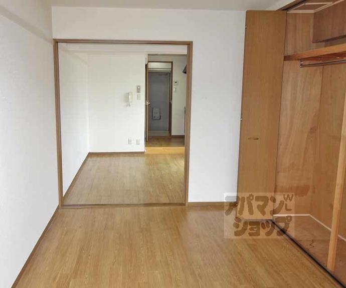 【シャイン東山】間取