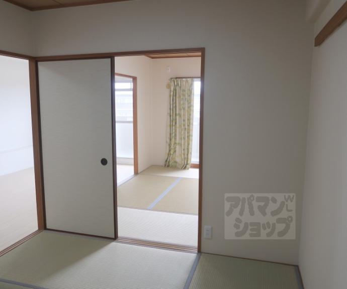 【新烏丸日光ハイツ】間取