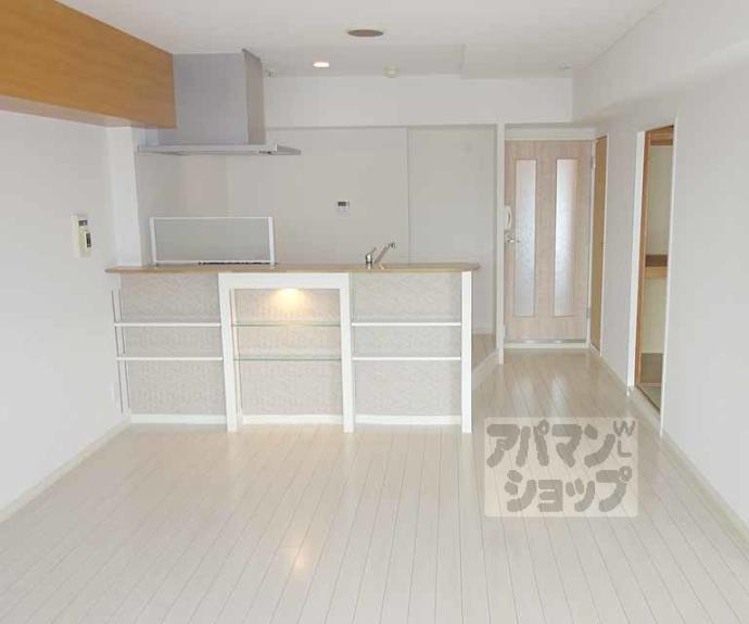 【アーネスト西大路】間取