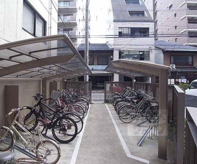【グランドムール五条烏丸】間取