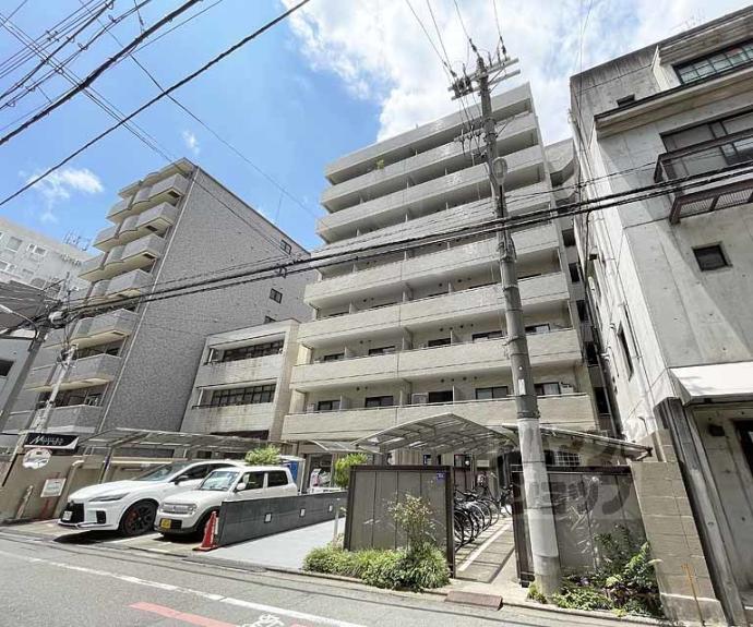 【グランドムール五条烏丸】間取