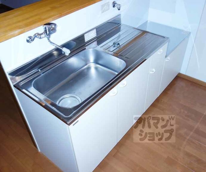 【中村氏貸家（中棟）】間取