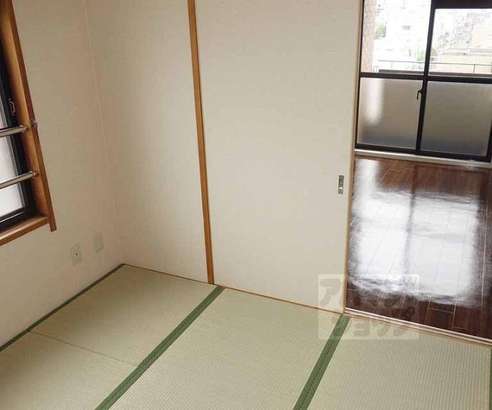 【グランドール西大路】間取