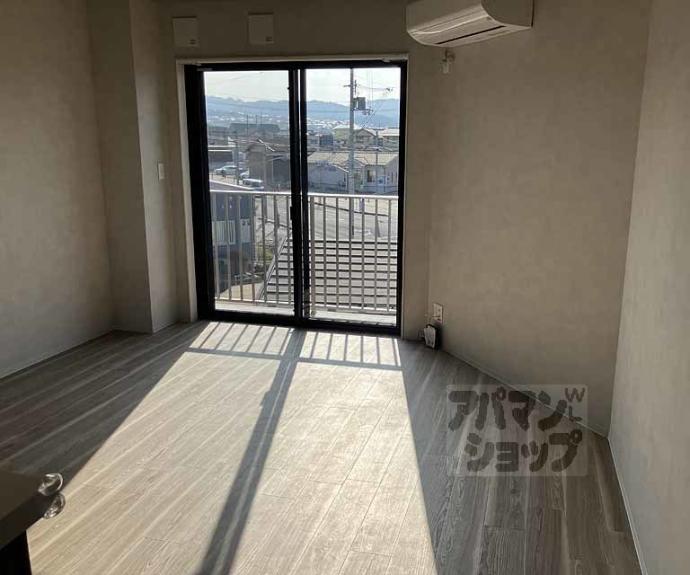 【Ｉ－ＰＬＡＳＥ東垣内】間取