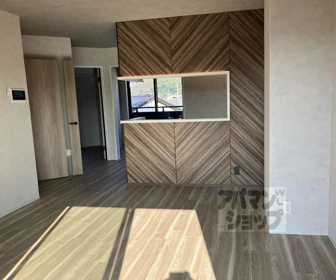 【Ｉ－ＰＬＡＳＥ東垣内】間取