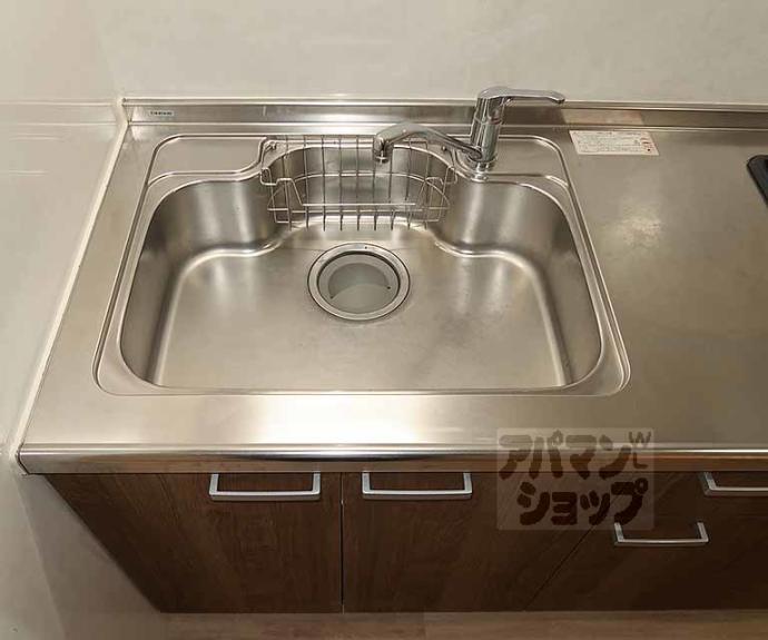 【ダイアモンテ七条】間取