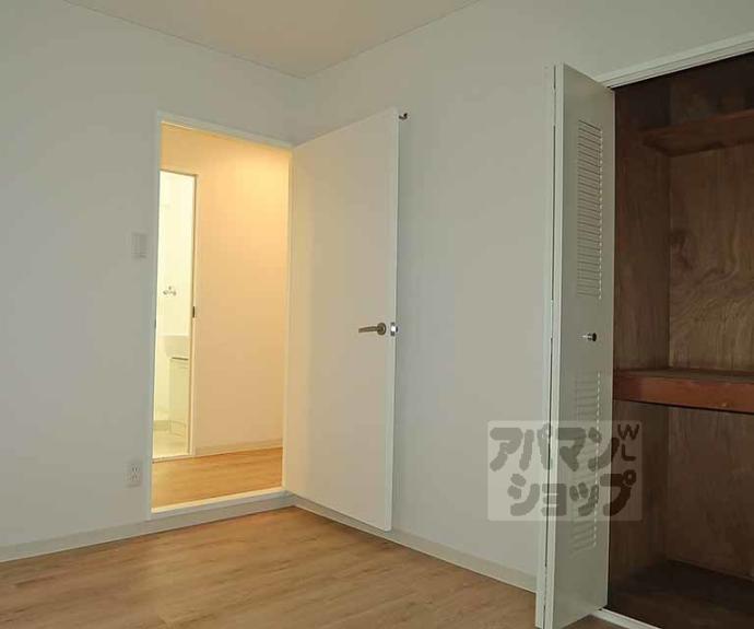 【ダイアモンテ七条】間取