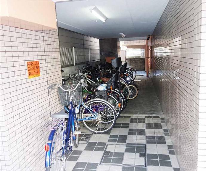 【ダイアモンテ七条】間取