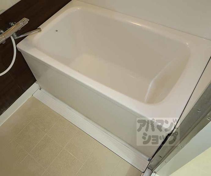 【ダイアモンテ七条】間取