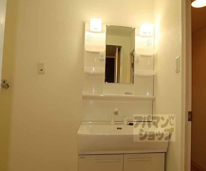 【ダイアモンテ七条】間取