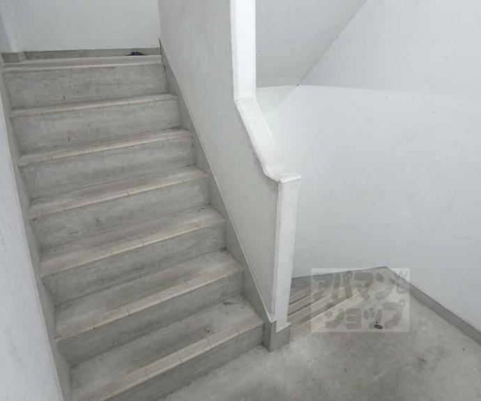 【ハイツ油小路】