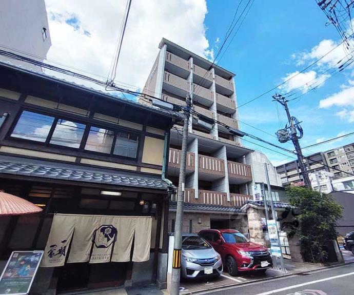 【プレサンス京都四条烏丸クロス】間取