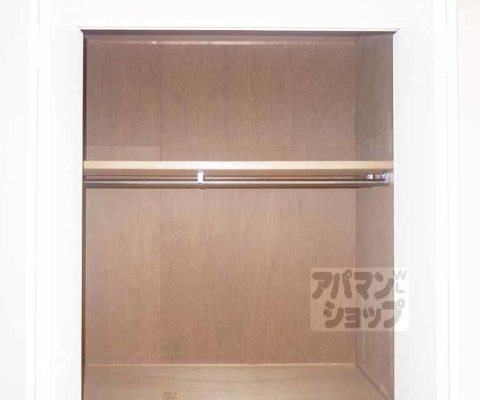 【ロイヤルビーブル】間取